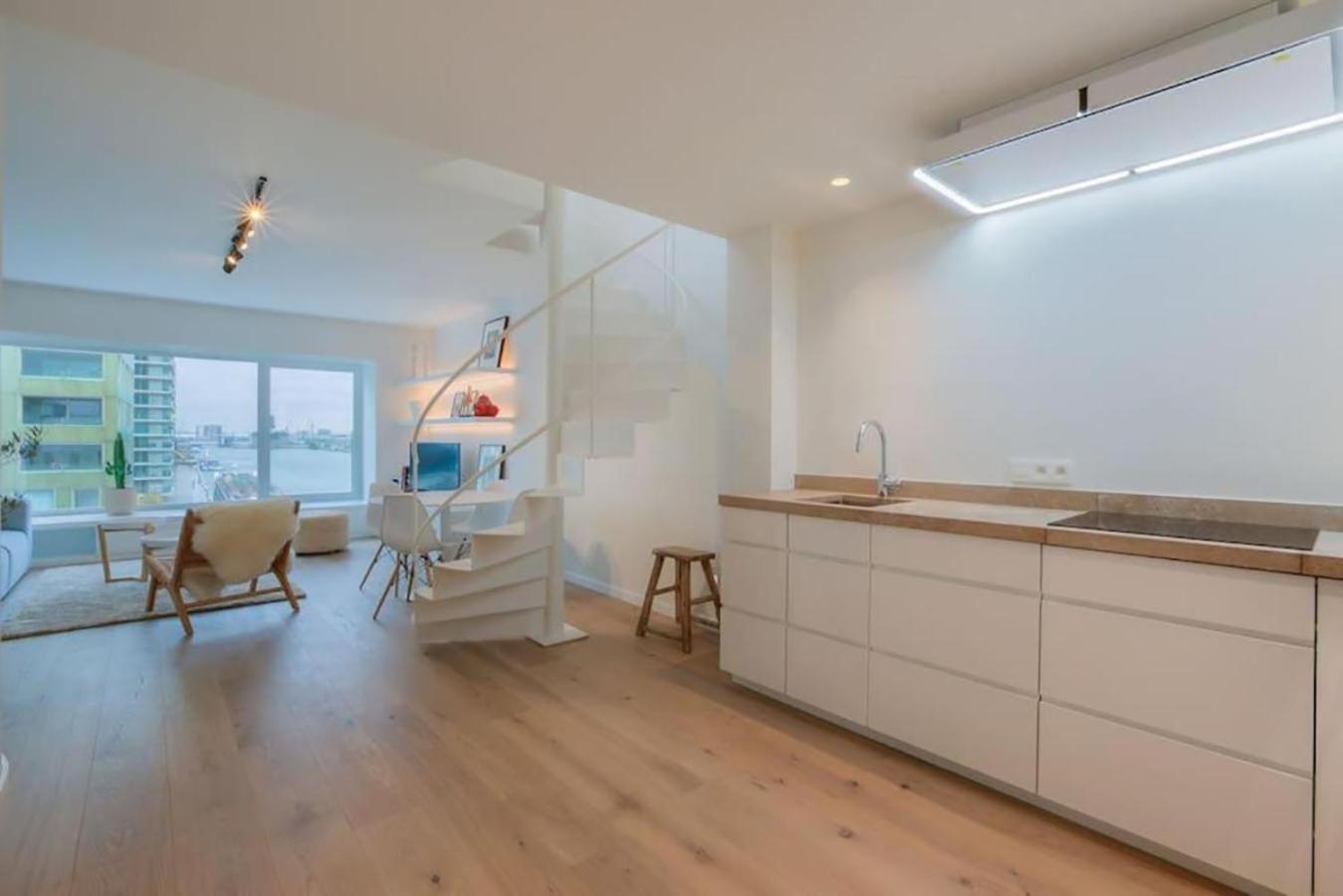 Anchor Lodge Antwerp Unique Appartment View Mas! Dış mekan fotoğraf
